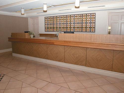 Hotel La Quinta By Wyndham Market Square 3*