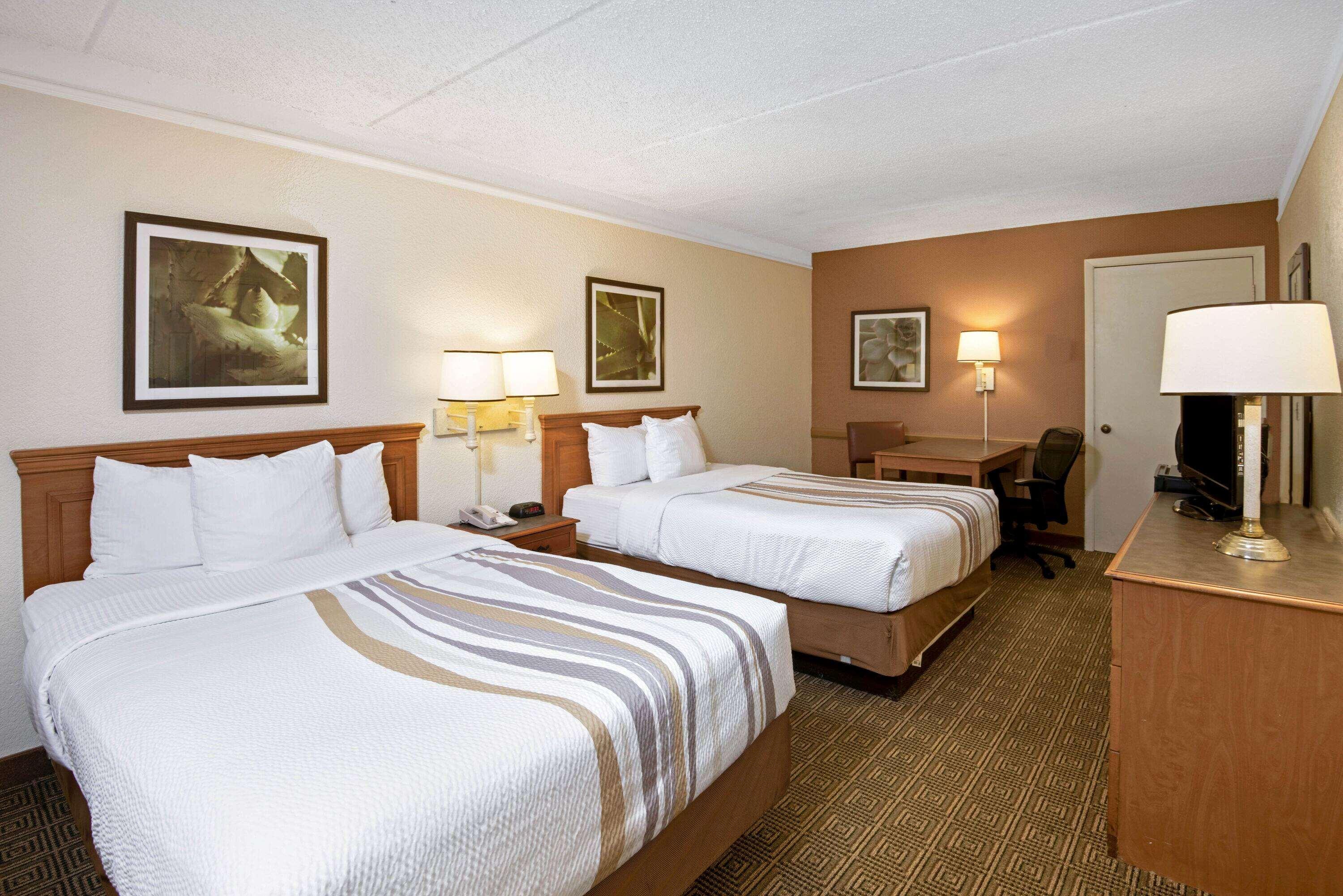 La Quinta By Wyndham Market Square