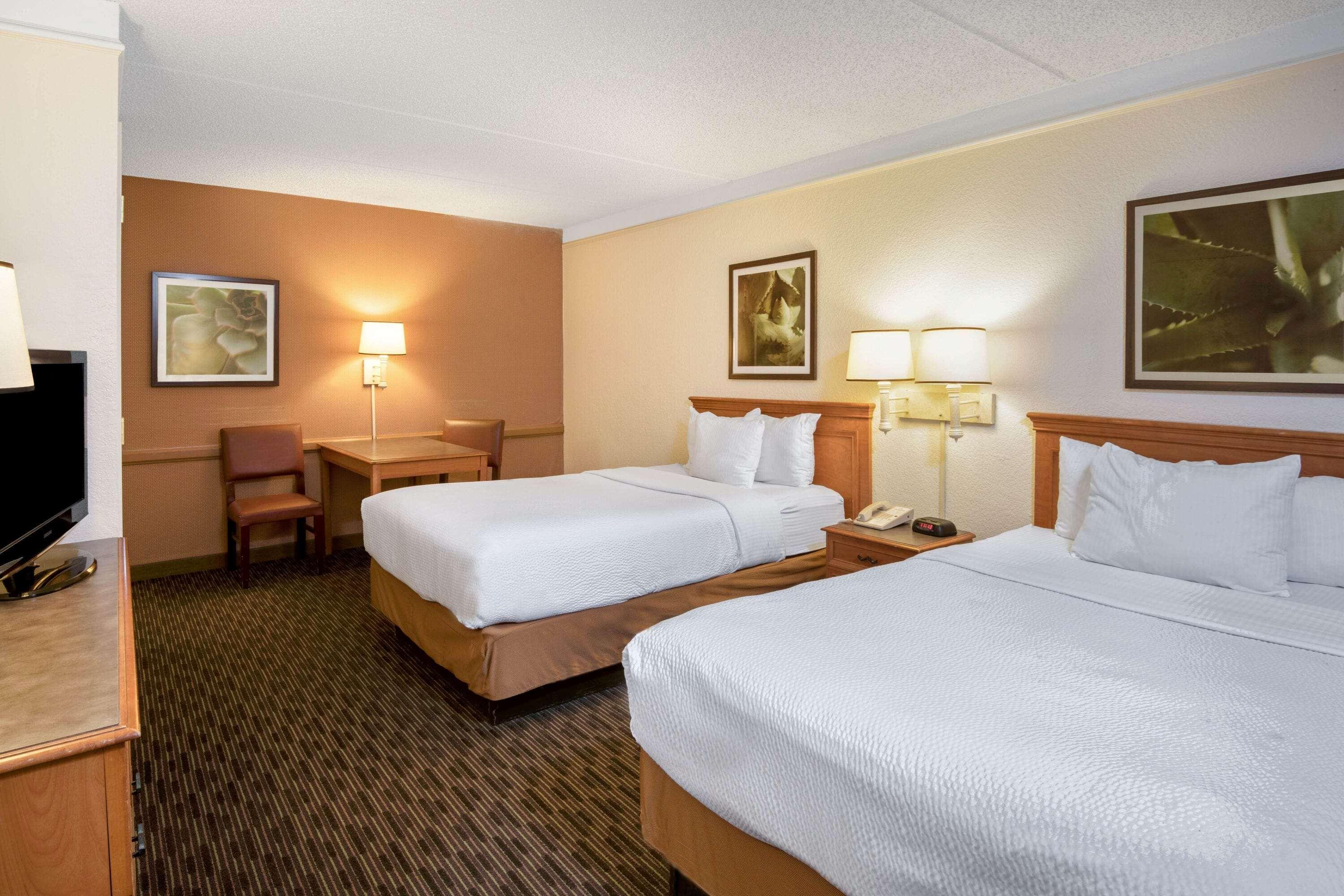 Hotel La Quinta By Wyndham Market Square San Antonio